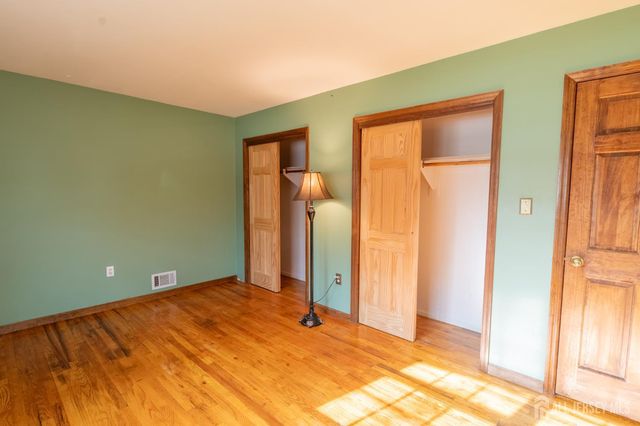 12 Francis Road, East Brunswick, NJ 08816