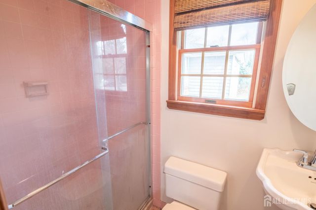 12 Francis Road, East Brunswick, NJ 08816