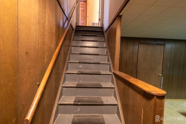 12 Francis Road, East Brunswick, NJ 08816