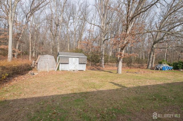 12 Francis Road, East Brunswick, NJ 08816