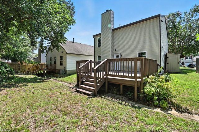366 Pear Ridge CIR, Newport News, VA 23602