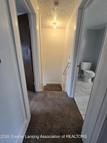 610 Bluff Street, Lansing, MI 48906