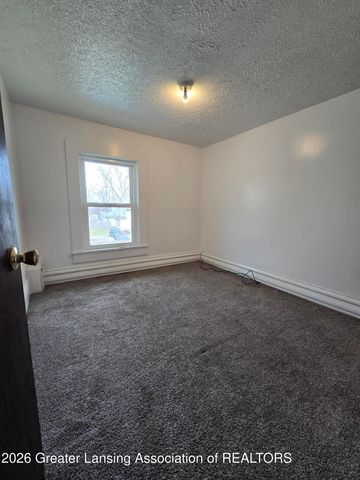 610 Bluff Street, Lansing, MI 48906