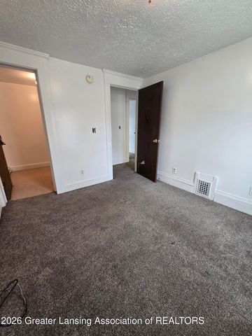 610 Bluff Street, Lansing, MI 48906