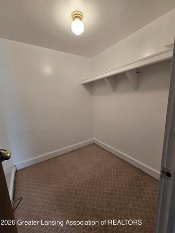 610 Bluff Street, Lansing, MI 48906