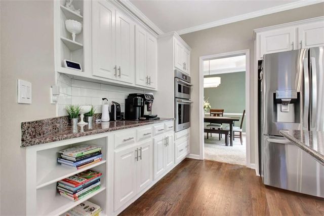 205 Woodcreek Lane, Fayetteville, GA 30215