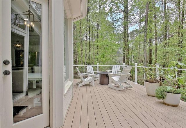 205 Woodcreek Lane, Fayetteville, GA 30215