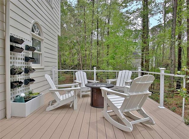 205 Woodcreek Lane, Fayetteville, GA 30215