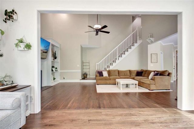 205 Woodcreek Lane, Fayetteville, GA 30215