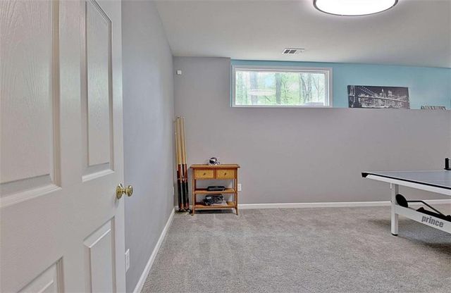 205 Woodcreek Lane, Fayetteville, GA 30215