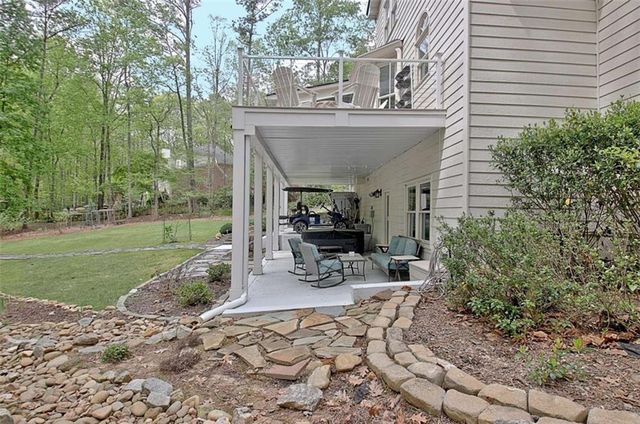 205 Woodcreek Lane, Fayetteville, GA 30215
