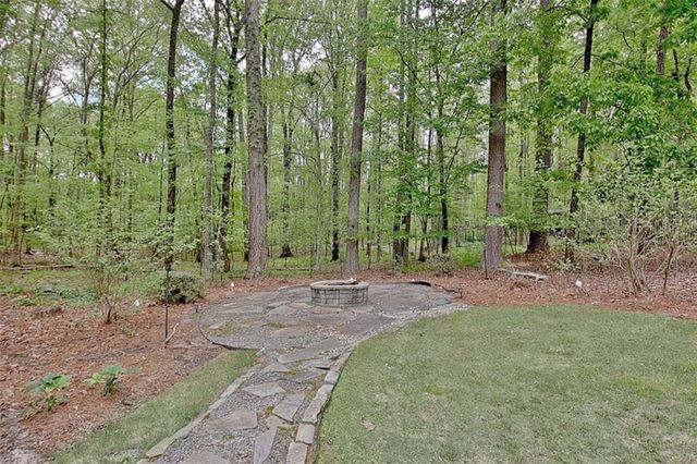 205 Woodcreek Lane, Fayetteville, GA 30215