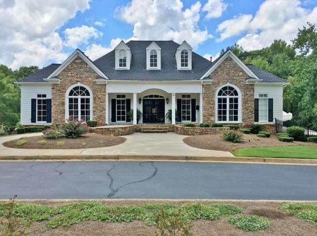 205 Woodcreek Lane, Fayetteville, GA 30215