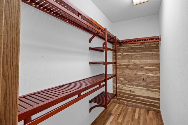 3606 Sun Valley Drive, North Liberty, IA 52317