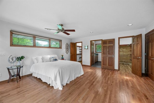 3606 Sun Valley Drive, North Liberty, IA 52317