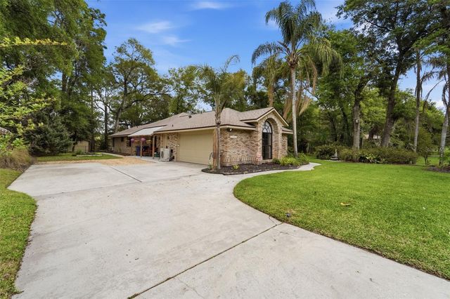 1061 TORCHWOOD DRIVE, Deland, FL 32724