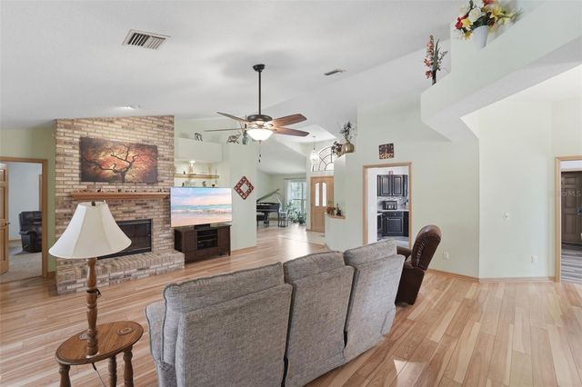 1061 TORCHWOOD DRIVE, Deland, FL 32724