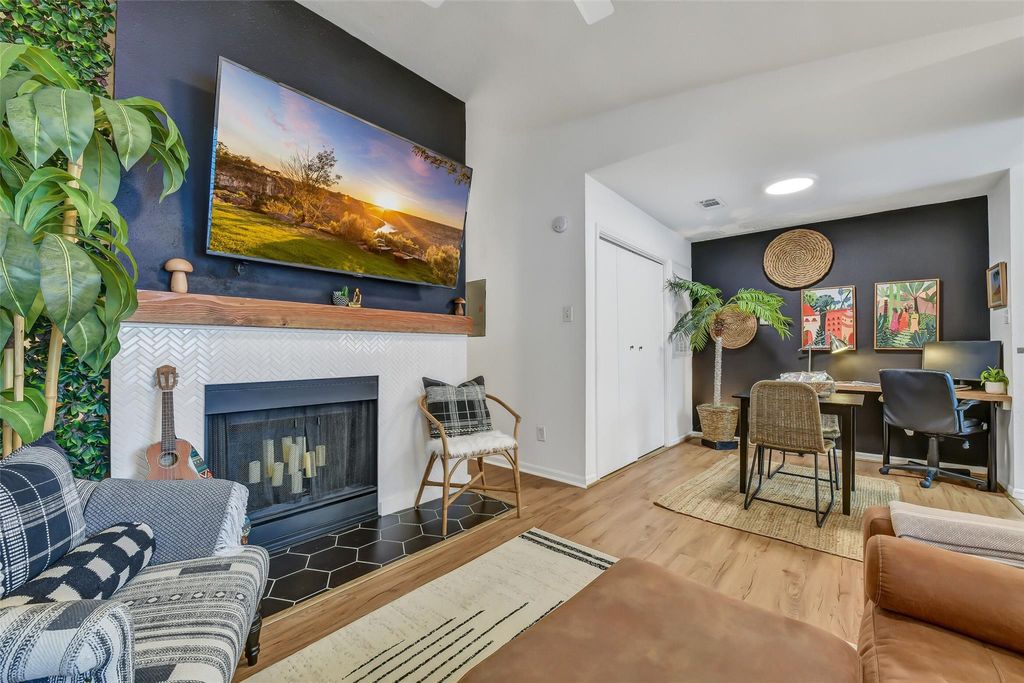 3506 Cove View Boulevard 1316, Galveston, TX 77554