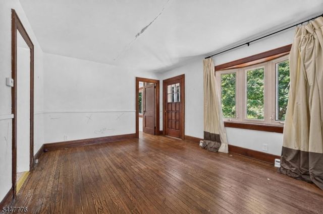 156 Rockaway Rd, Tewksbury Twp., NJ 08833