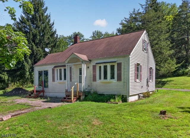 156 Rockaway Rd, Tewksbury Twp., NJ 08833