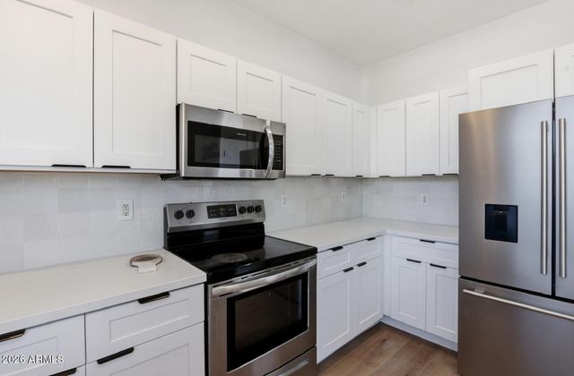 220 W BEECHNUT Place, Chandler, AZ 85248