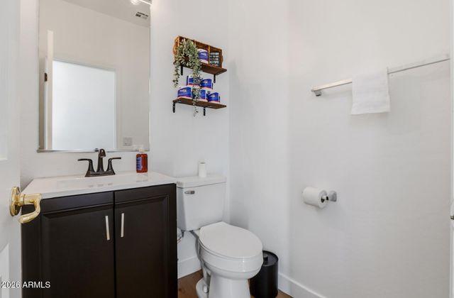 220 W BEECHNUT Place, Chandler, AZ 85248
