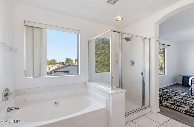 220 W BEECHNUT Place, Chandler, AZ 85248