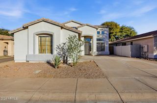 220 W BEECHNUT Place, Chandler, AZ 85248