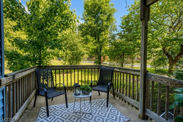 9 Tanglewood Ct 1, South Brunswick Twp., NJ 08852