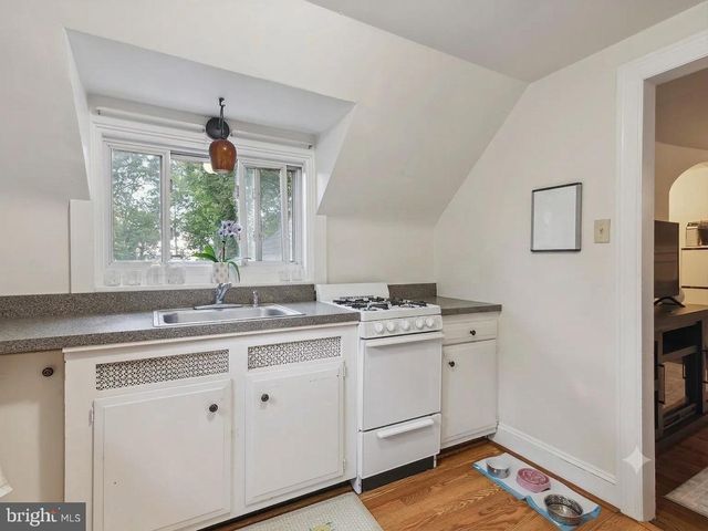 2113 KEITH RD, Abington, PA 19001
