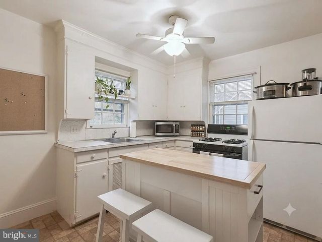 2113 KEITH RD, Abington, PA 19001