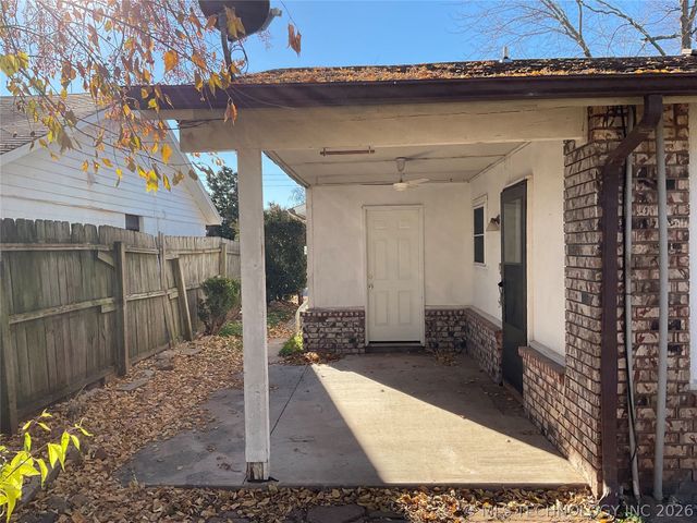 8709 E 135th Street S, Bixby, OK 74008