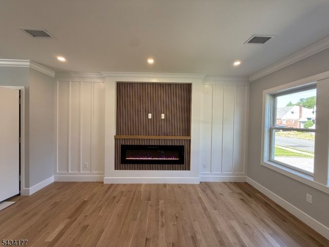 26 Urban Pl, Fair Lawn Boro, NJ 07410