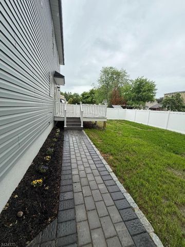 26 Urban Pl, Fair Lawn Boro, NJ 07410