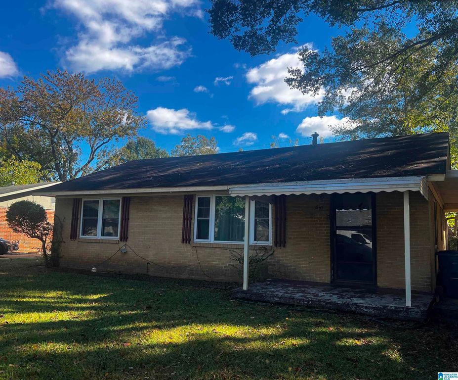 1841 STONE ROAD, Midfield, AL 35228