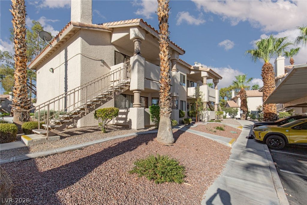 1001 Falconhead Lane 102, Las Vegas, NV 89128 — photo 3