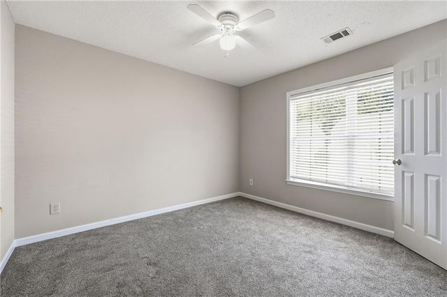 186 Wallnut Hall Circle, Woodstock, GA 30189