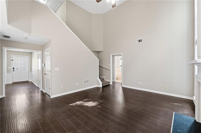 186 Wallnut Hall Circle, Woodstock, GA 30189