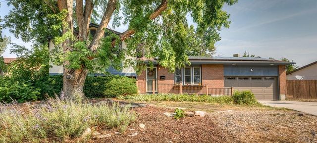 7 Briargate Terrace, Pueblo, CO 81001