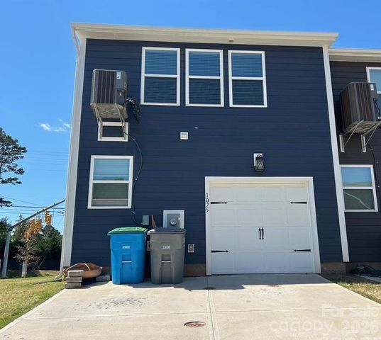 1075 South Point Road, Belmont, NC 28012