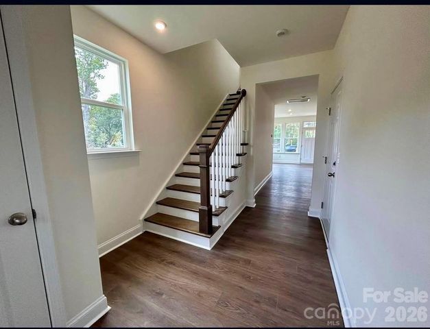 1075 South Point Road, Belmont, NC 28012