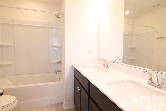 1075 South Point Road, Belmont, NC 28012