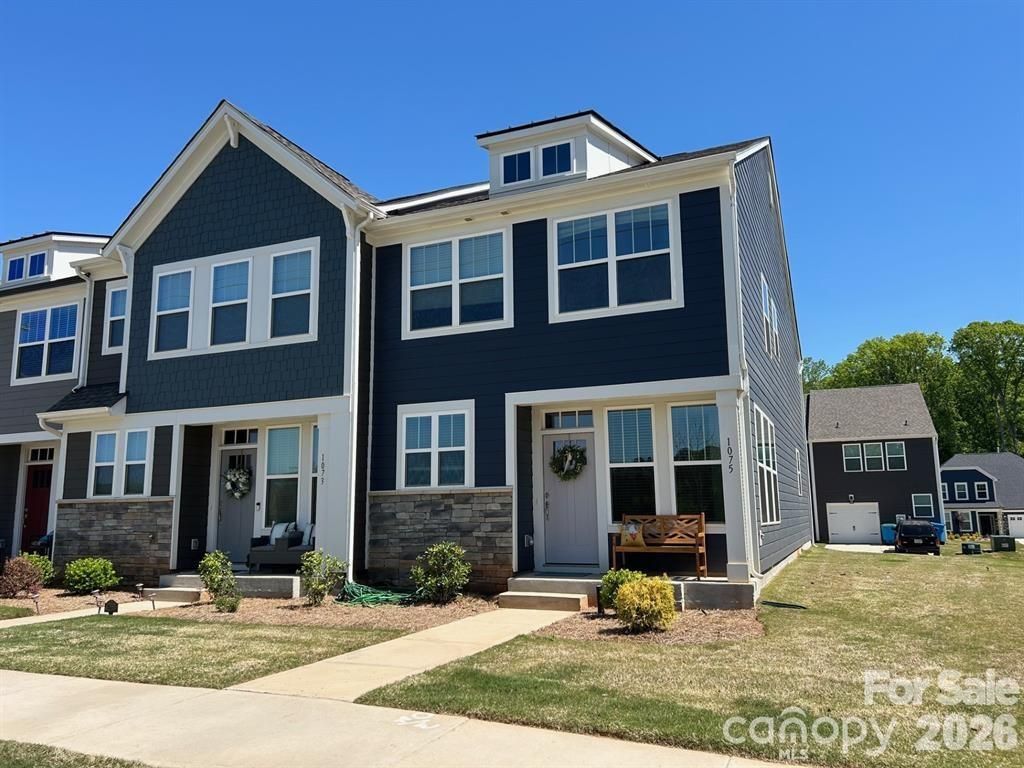 1075 South Point Road, Belmont, NC 28012