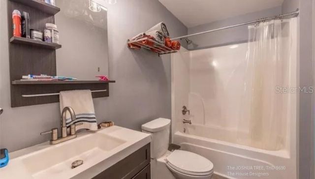 2163 FLAGSTAFF DRIVE, Punta Gorda, FL 33983