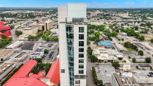 123 Lexington Ave Apt 1205, San Antonio, TX 78205