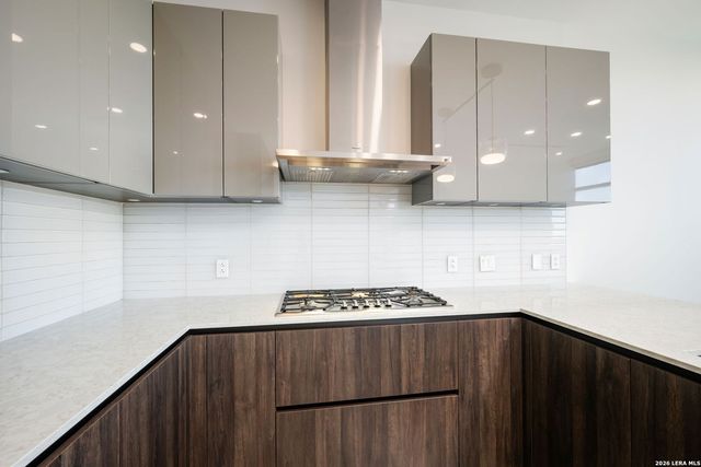 123 Lexington Ave Apt 1205, San Antonio, TX 78205