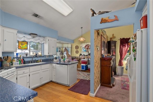 23 Carriage, Chico, CA 95926