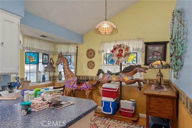 23 Carriage, Chico, CA 95926