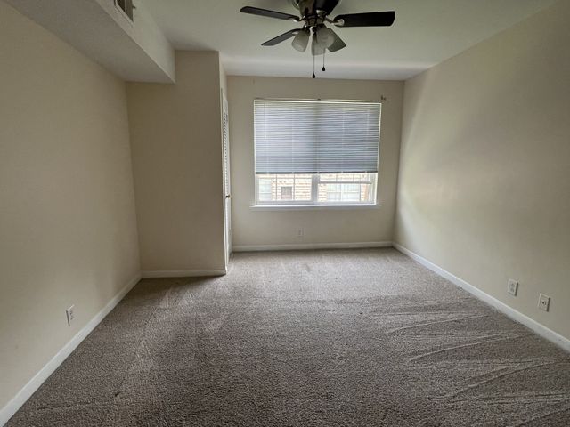 441 Harding Pl Apt B20, Nashville, TN 37211