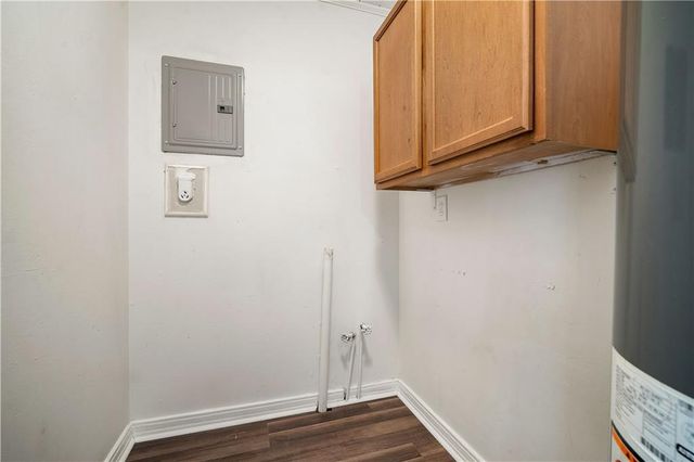 5015 Santos Drive W, Mobile, AL 36619
